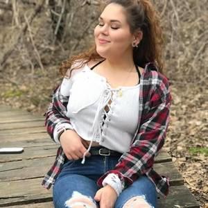 Meet your Posher, Aliah